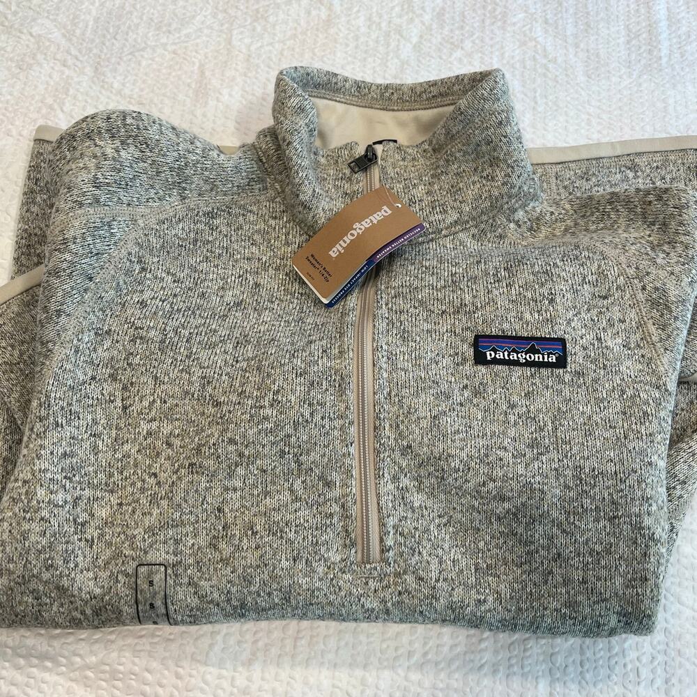 Patagonia NWT cream 1/4 zip better sweater slim fit S women